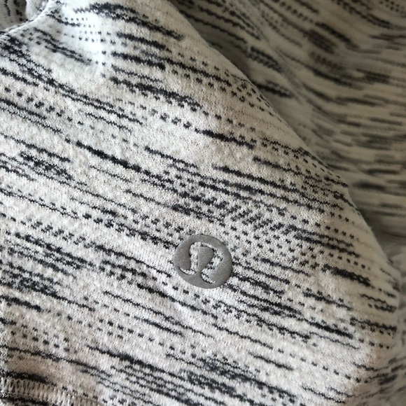 Lululemon Long Sleeve - Picture 3 of 4
